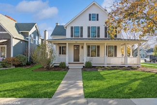 103 N Pine Ave, Arlington Heights, IL 60004