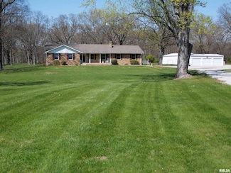 1723 Walnut Hill Rd, Walnut Hill, IL 62893