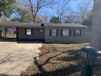 605 Mohican Ave, Dothan, AL 36301