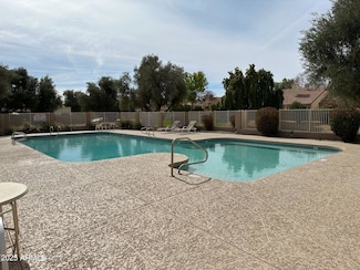8919 S Lori Ln, Tempe, AZ 85284