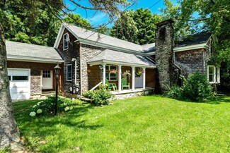 505 Middle Rd, Colchester, VT 05446