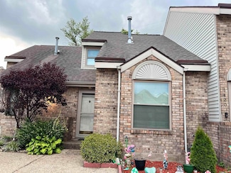 1118 Loft Cove, Evansville, IN 47715