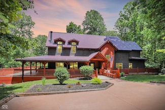 5736 N Pathways Dr, Unionville, IN 47468
