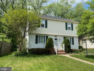 7910 Beverly Ave, Parkville, MD 21234