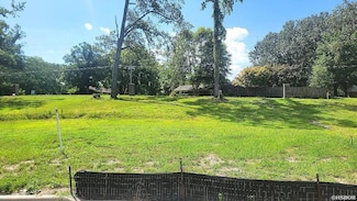 000 Jet Cir, Hot Springs, AR 71913