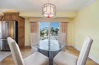 2900 Gulf Shore Blvd N Unit 406, Naples, FL 34103