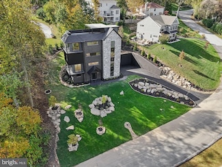 12 Langton Ln, Edgmont Township, PA 19073