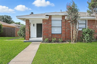 5618 Hearthwood Ct, Arlington, TX 76016