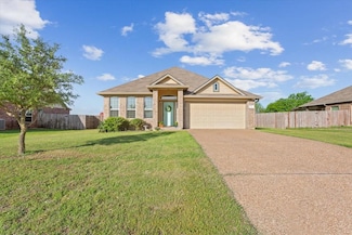 704 Caddo Trail, Mc Gregor, TX 76657