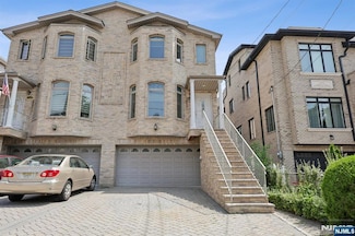 285 Knox Ave Unit C0285, Cliffside Park, NJ 07010