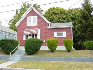 126 Lawton St, Fall River, MA 02721