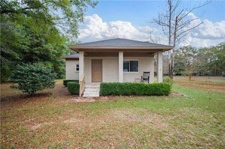 7026 N Woods Dr, Semmes, AL 36575
