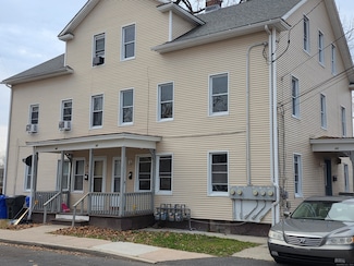 32 Cottage Green, Enfield, CT 06082