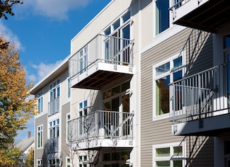 7 Cameron Ave Unit 402, Cambridge, MA 02140