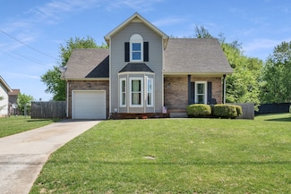 1217 Parkview Dr, Clarksville, TN 37042