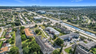 4730 NW 10th Ct Unit 204, Plantation, FL 33313