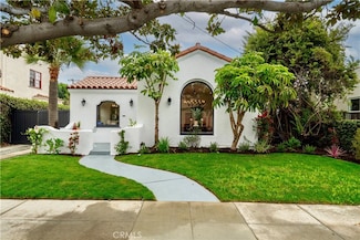 230 Orizaba Ave, Long Beach, CA 90803