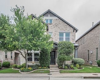 8071 Sunflower Ln, Dallas, TX 75252