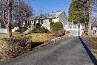 53 Fernwood St, North Andover, MA 01845