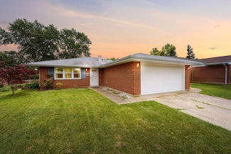 2758 Sutton Ave, Dayton, OH 45429