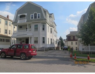 18 Hitchcock Rd, Worcester, MA 01603
