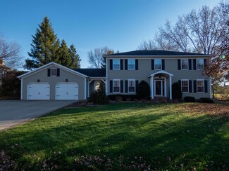 1206 Fairview Dr, Marshfield, WI 54449