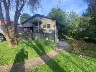 1406 4th St, Natrona Heights, PA 15065