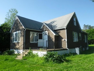 2703 Crawford Ave, Northern Cambria, PA 15714