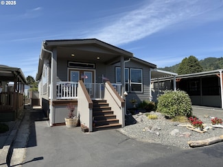 15889 Sunset Strip Unit 44, Brookings, OR 97415