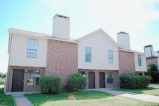 2722 Wimbledon Ct Unit B, Garland, TX 75041