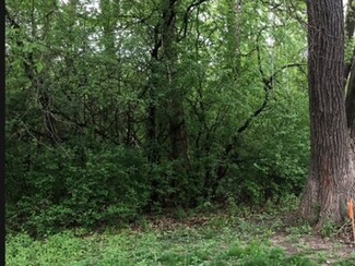 285 Aspen Rd, Wood Dale, IL 60191