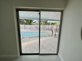 1889 E Chatham Rd, West Palm Beach, FL 33415