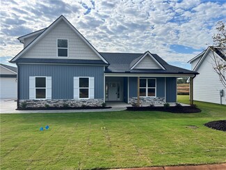 208 Legacy Ln, Pickens, SC 29657