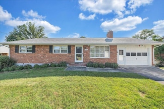 2422 Kingston Rd NW, Roanoke, VA 24017