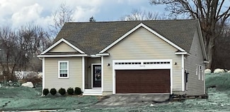 2 Dean Ln, Littleton, MA 01460