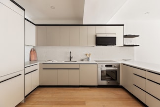 197 Pulaski St Unit PH, Brooklyn, NY 11206