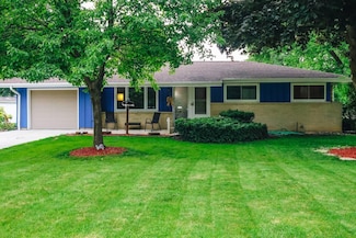 4620 S 72nd St, Milwaukee, WI 53220