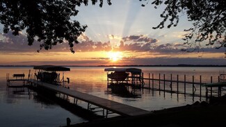 13130 Templar Park Dr N, Orleans, IA 51360