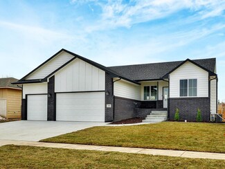 443 Sweetwater Rd, Maize, KS 67101