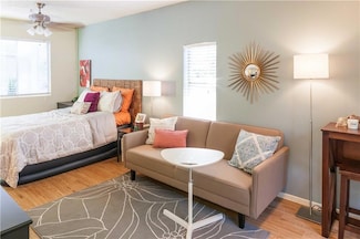 4209 Avenue B Unit 110, Austin, TX 78751