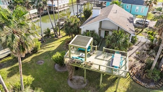 16519 Bermuda Way, Jamaica Beach, TX 77554