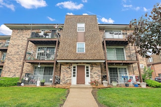 9815 Nottingham Ave Unit 201, Chicago Ridge, IL 60415