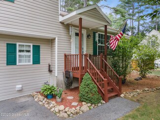 53 Locust Ridge Dr, Corinth, NY 12822