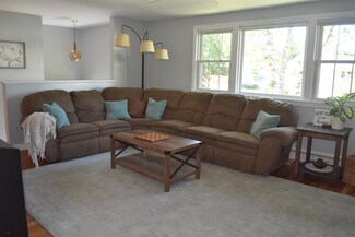 92 Four Winds Rd, Portland, ME 04102