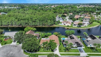3637 Cypress Wood Ct, Lake Worth, FL 33467