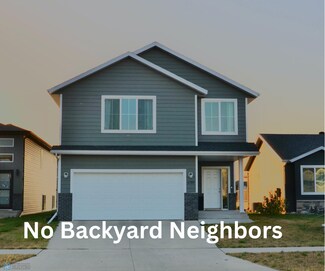 6789 17th St S, Fargo, ND 58104