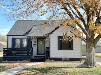 602 S Polk St, Sullivan, IL 61951