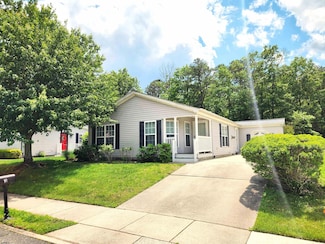 3 Knollwood Dr, Mays Landing, NJ 08330