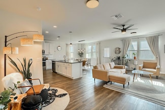 6405 Mary Lewis Dr, Austin, TX 78747