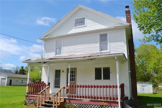584 East Ave, Medina, NY 14103